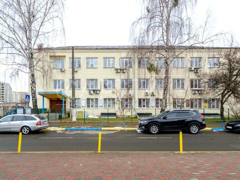 комерційна за адресою Лесі Українки вул., 54