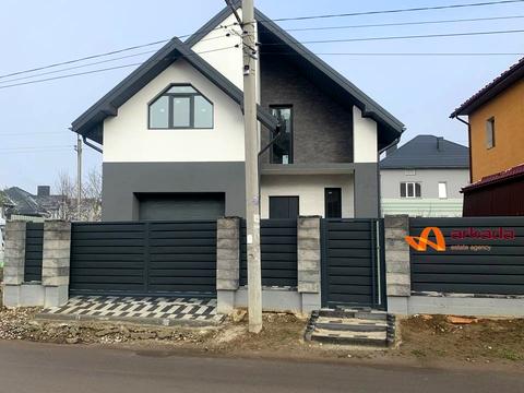 дом по адресу Степана Бандеры ул., 1в