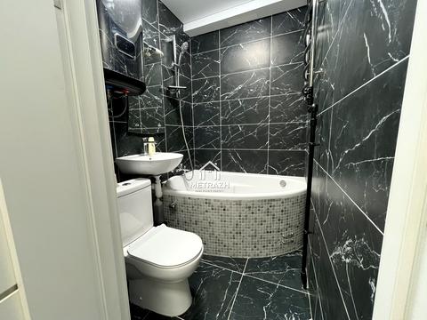 квартира за адресою Отакара Яроша вул., 5