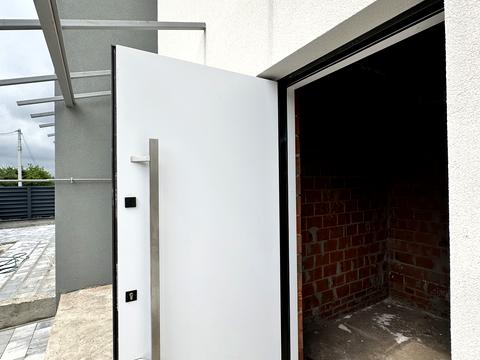 дом по адресу Степана Бандеры ул.