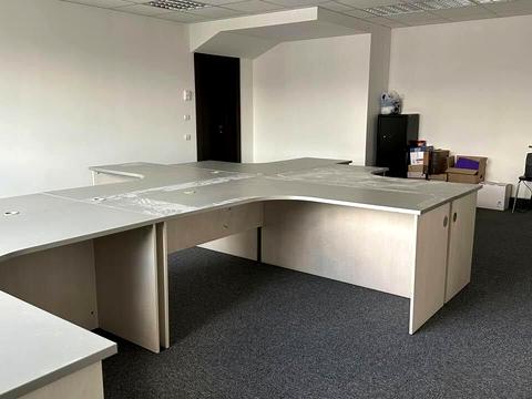 комерційна за адресою Науки просп., 3
