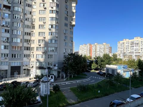 квартира за адресою Срібнокільська вул., 3-Б
