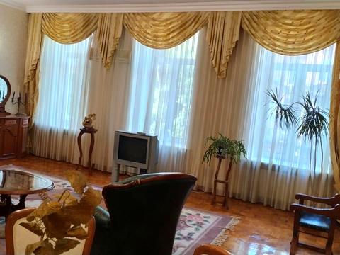квартира за адресою Торгова вул., 3