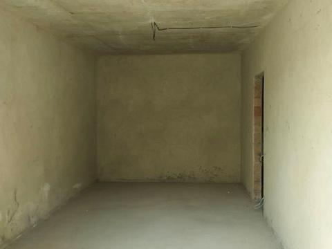 квартира за адресою Наталії Кобринської вул., 7б