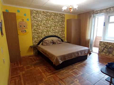 квартира за адресою Будівельників вул., 10