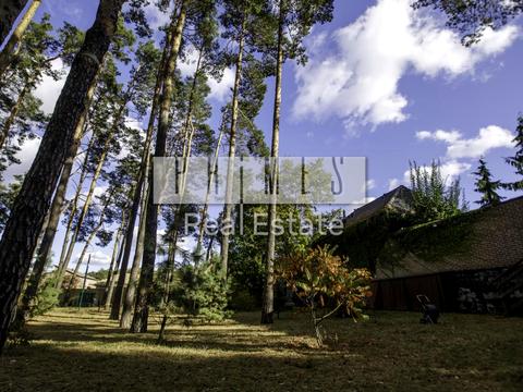 будинок за адресою Соснова вул.