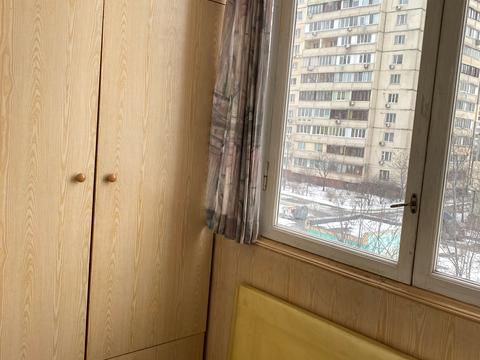 квартира по адресу Ларисы Руденко ул., 10-Б