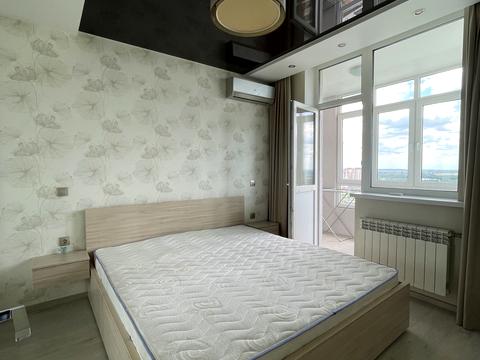 квартира за адресою Миколи Бажана просп., 8-Б