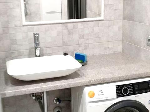 квартира за адресою Георгія Липського вул. (Толбухіна), 135