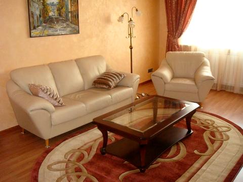 квартира по адресу Владимира Ивасюка просп. (Героїв Сталінграду), 4