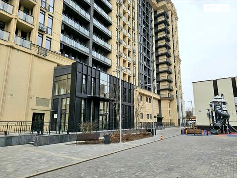 квартира за адресою Космонавтів просп., 49