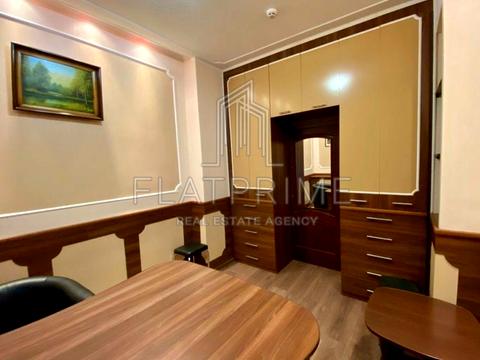 коммерческая по адресу Богдана Хмельницкого ул., 68