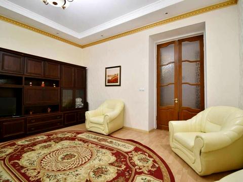 квартира за адресою Софіївська вул., 12