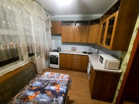 квартира за адресою Салютна вул., 42/46