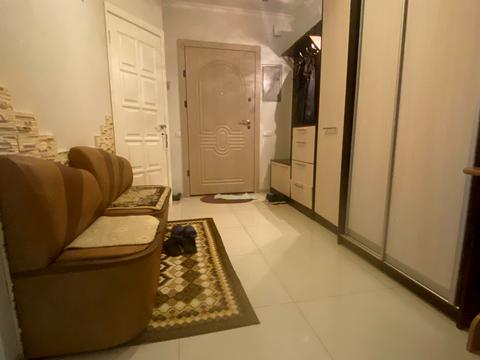 квартира за адресою Анни Ахматової вул., 30