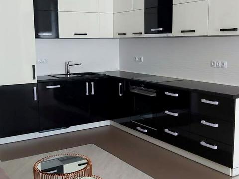 квартира за адресою Євгена Коновальця вул. (Щорса), 44-А