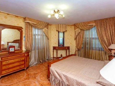 будинок за адресою ватутіна