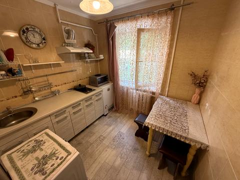 квартира по адресу Евгения Гребёнки ул., 27