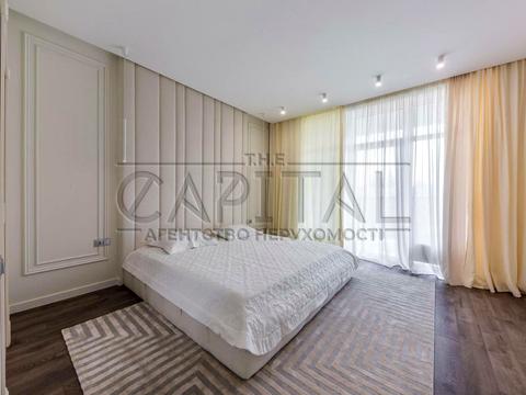 будинок за адресою Вишнева вул.