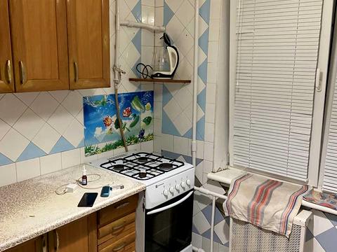 квартира за адресою Дніпровська набережна вул., 9