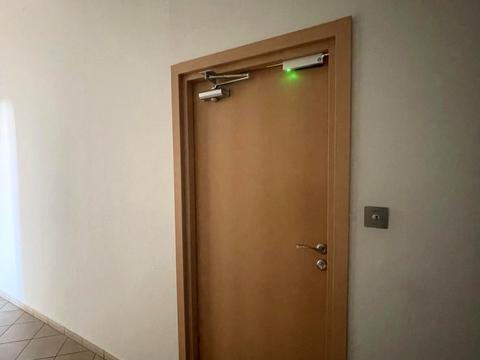 комерційна за адресою Богдана Хмельницького вул., 52
