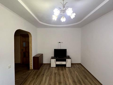 квартира за адресою Залізнична, 3