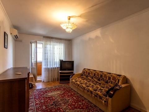 квартира за адресою Гната Хоткевича вул., 67а