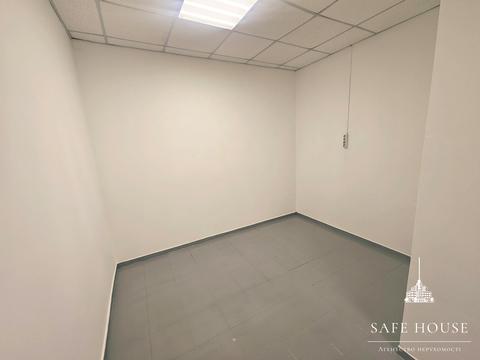 комерційна за адресою Романа Шухевича просп. (Генерала Ватутіна), 2-А