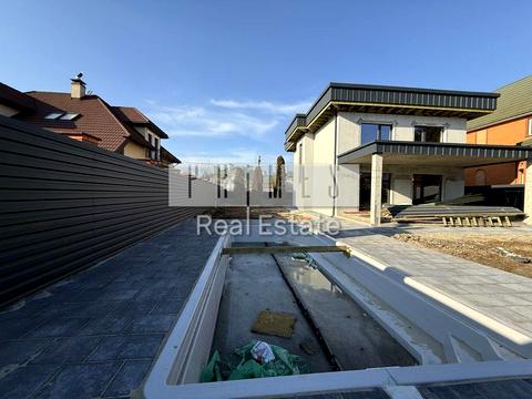 будинок за адресою Борщагівська вул.