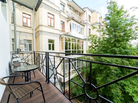 квартира за адресою Київ, Малопідвальна вул., 12/10
