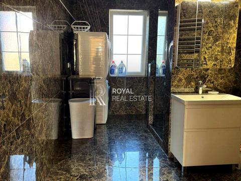 будинок за адресою Центральна вул.