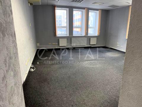 коммерческая по адресу Владимира Сосюры ул., 6