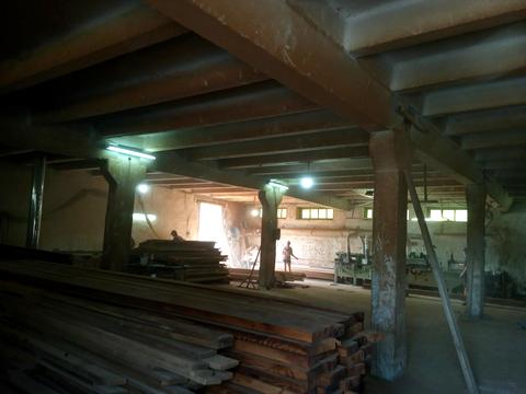 комерційна за адресою Людмили Борисової, 1