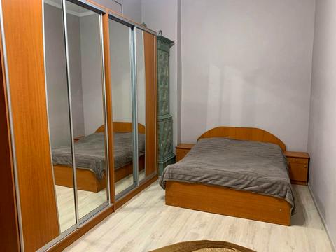 квартира за адресою Гетьмана Петра Дорошенка вул. (), 32
