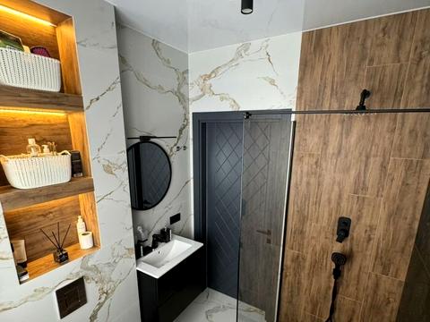 будинок за адресою Центральна, 33