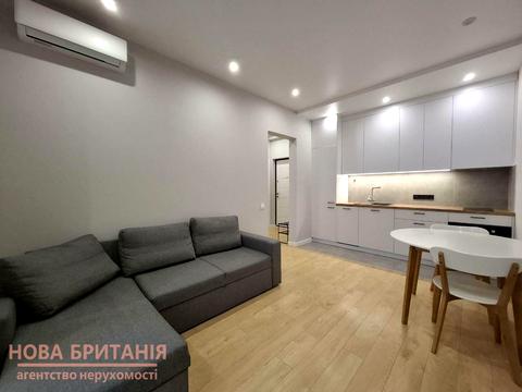 квартира за адресою Михайла Максимовича вул. (Онуфрія Трутенка), 28-Д