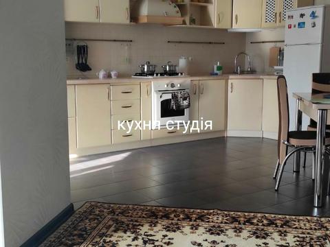 квартира за адресою Корольова вул., 1