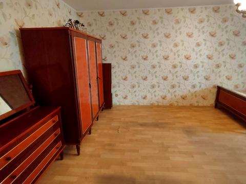 квартира по адресу Академика Филатова ул., 70/1