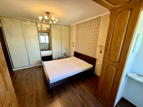 квартира за адресою Ревуцького вул., 21