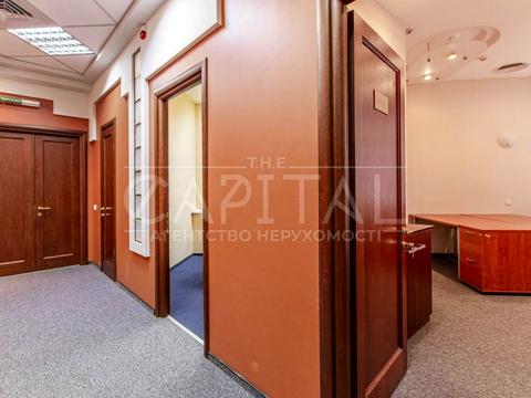 комерційна за адресою Старонаводницька вул., 13