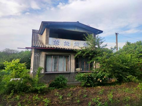 будинок за адресою с. Карпівці, Вишнева