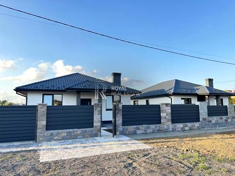 будинок за адресою Веселкова