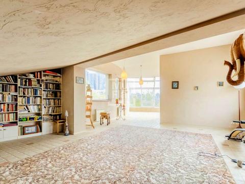 будинок за адресою Дмитра Дорошенка вул. (Чигоріна), 9