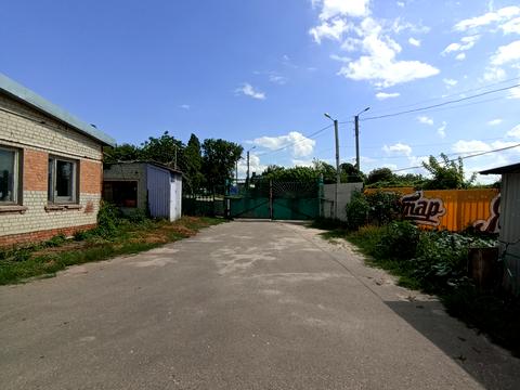 комерційна за адресою Механізаторів, 4