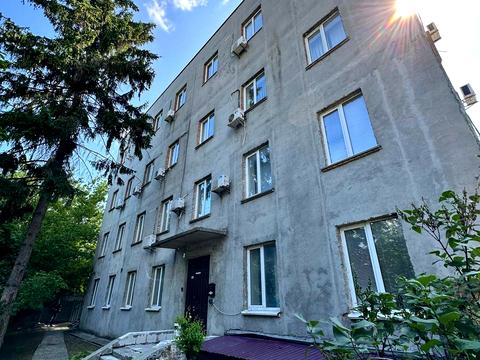 комерційна за адресою Кирилівська вул. (Фрунзе), 160
