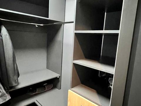 квартира за адресою Богдана Хмельницького вул., 11