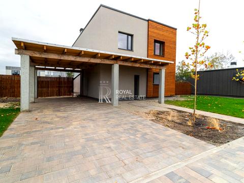 дом по адресу Тепла