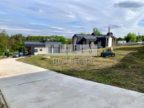 дом по адресу Стежки ул., 15