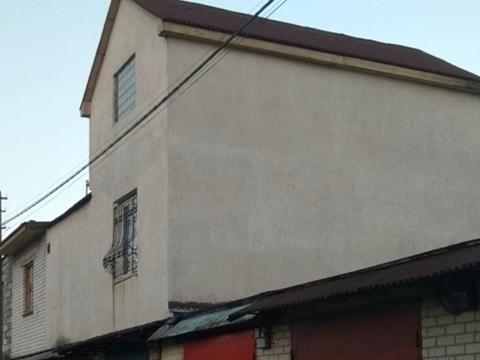 паркомісце за адресою Квітневий пров., 1
