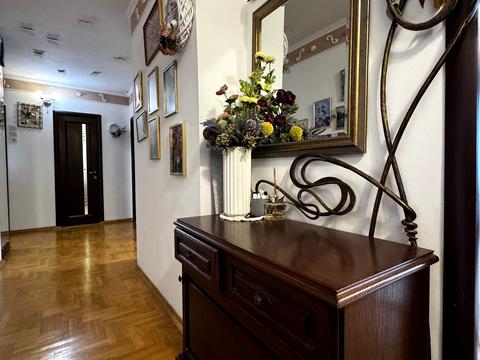 квартира за адресою Віктора Чукаріна вул., 1